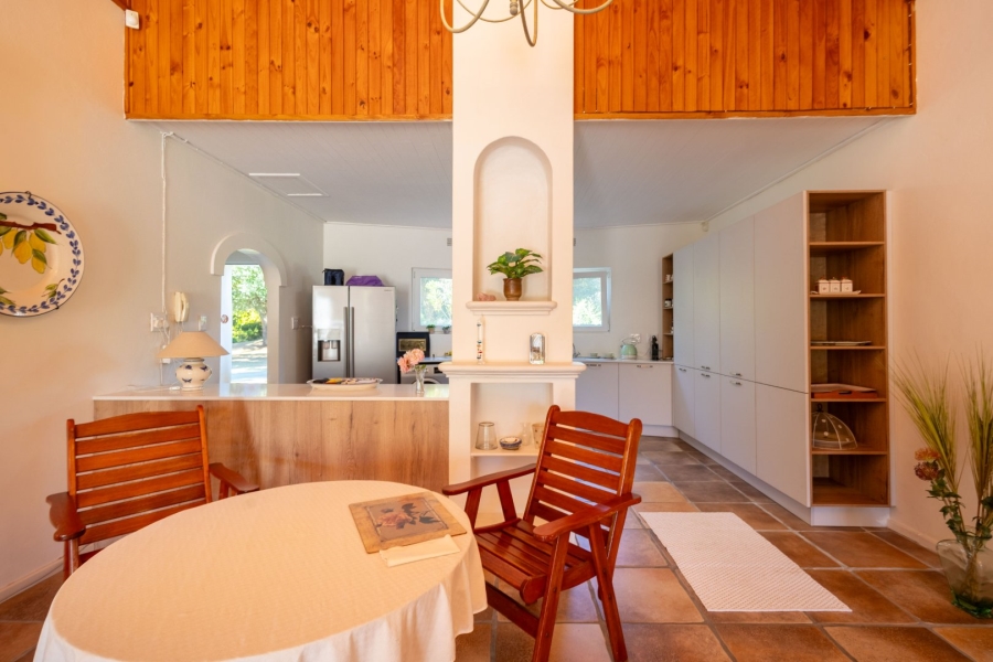 4 Bedroom Property for Sale in Seaside Longships Western Cape